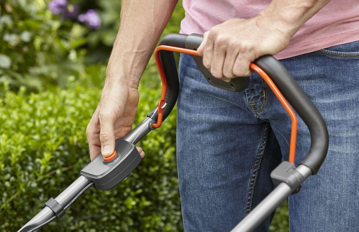 Газонокосилка аккумуляторная Gardena "PowerMax Li-40/41"