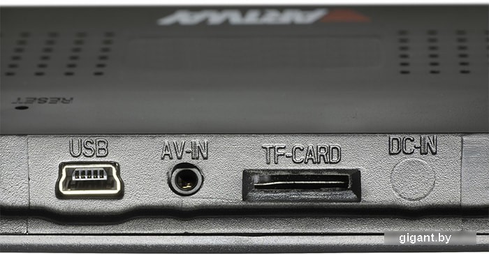 Автомобильный видеорегистратор Artway AV-603